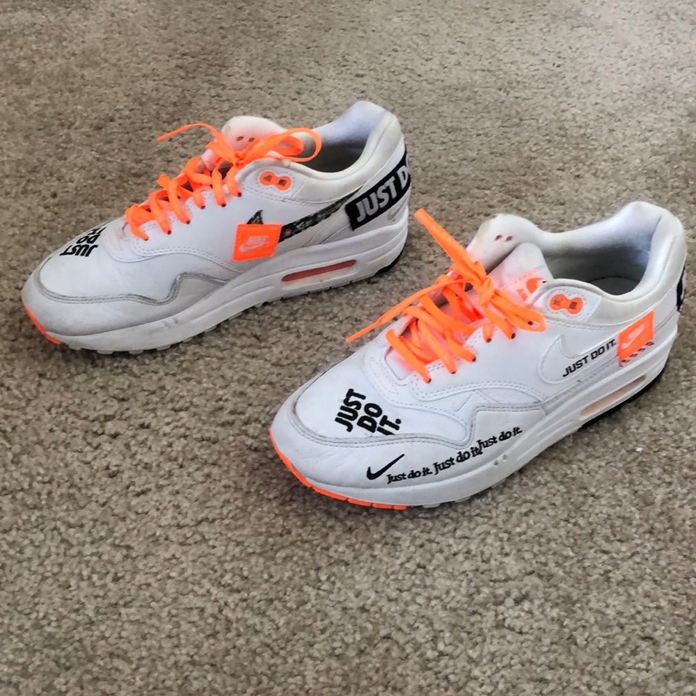 NIKE orange balck and white Air Max